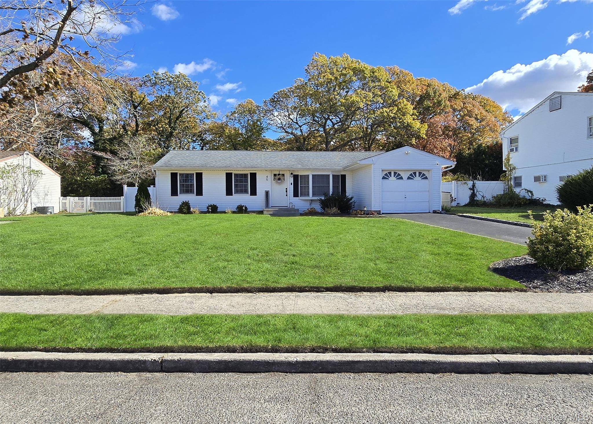 45 Rose Place in Selden will not disappoint !