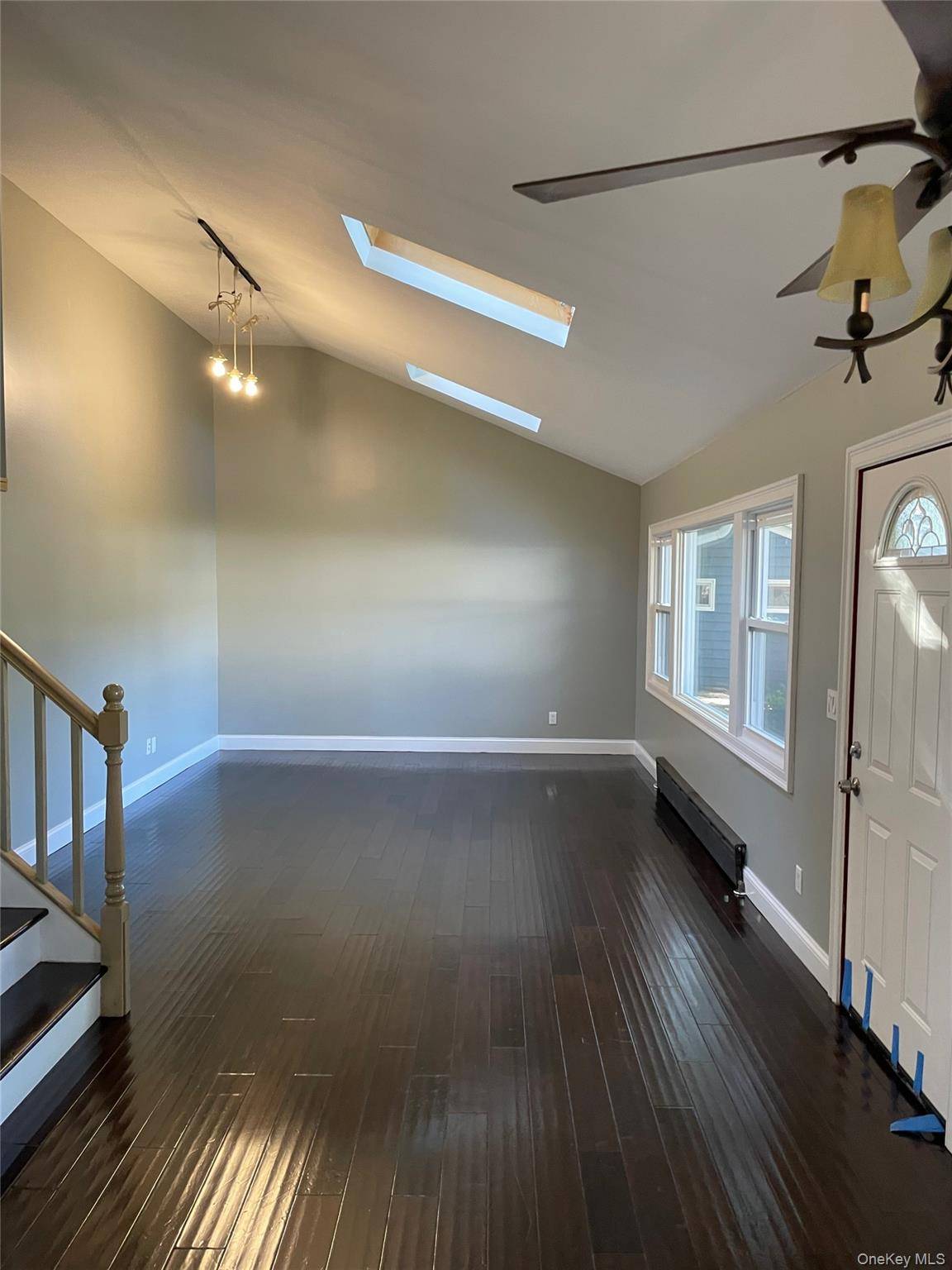 TOTALLY RENOVATED 3 4 BEDROOM HOUSE IN HUNTINGTON STATION Large Living Room, Dining Room, Large Den, New Eat in Kitchen with Quartz Counter Tops, New Stainless Steel Appliances, Marble Bath, ...