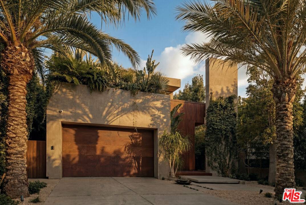 530  N La Jolla Ave 4BR Beverly Grove La