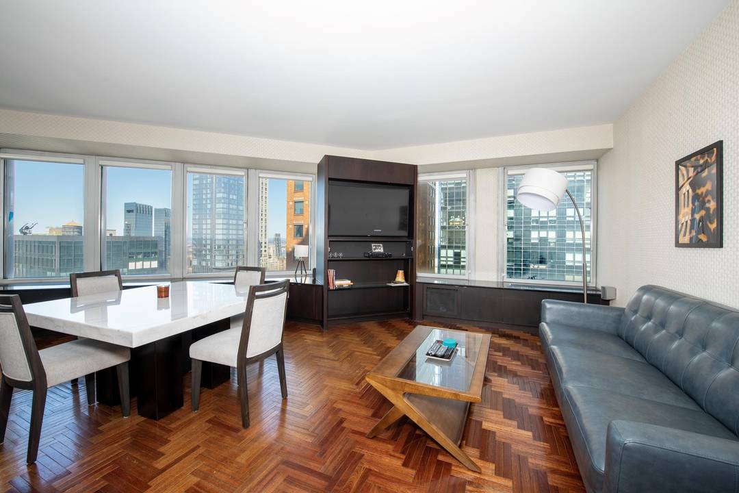 Great views from this gorgeous condo on high floor with floor to ceiling windows overlooking North and West.