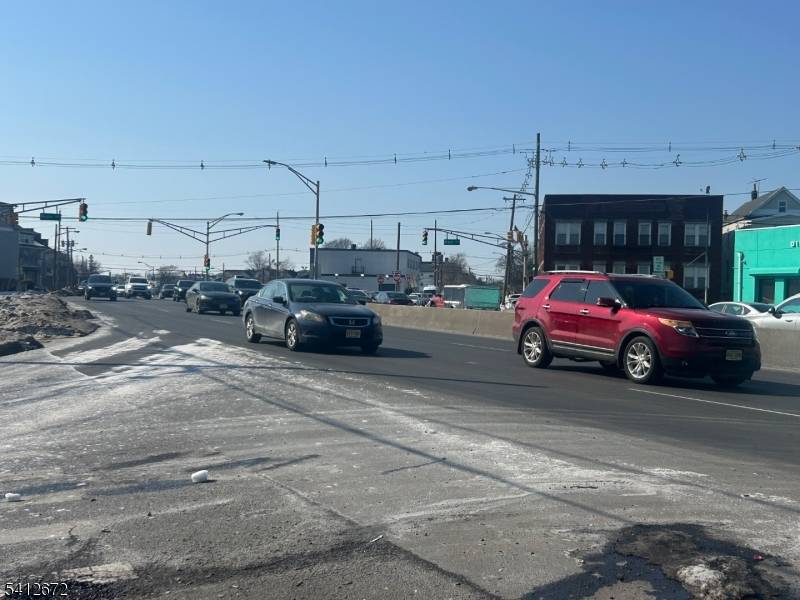 Awesome opportunity for an investor or owner operator.