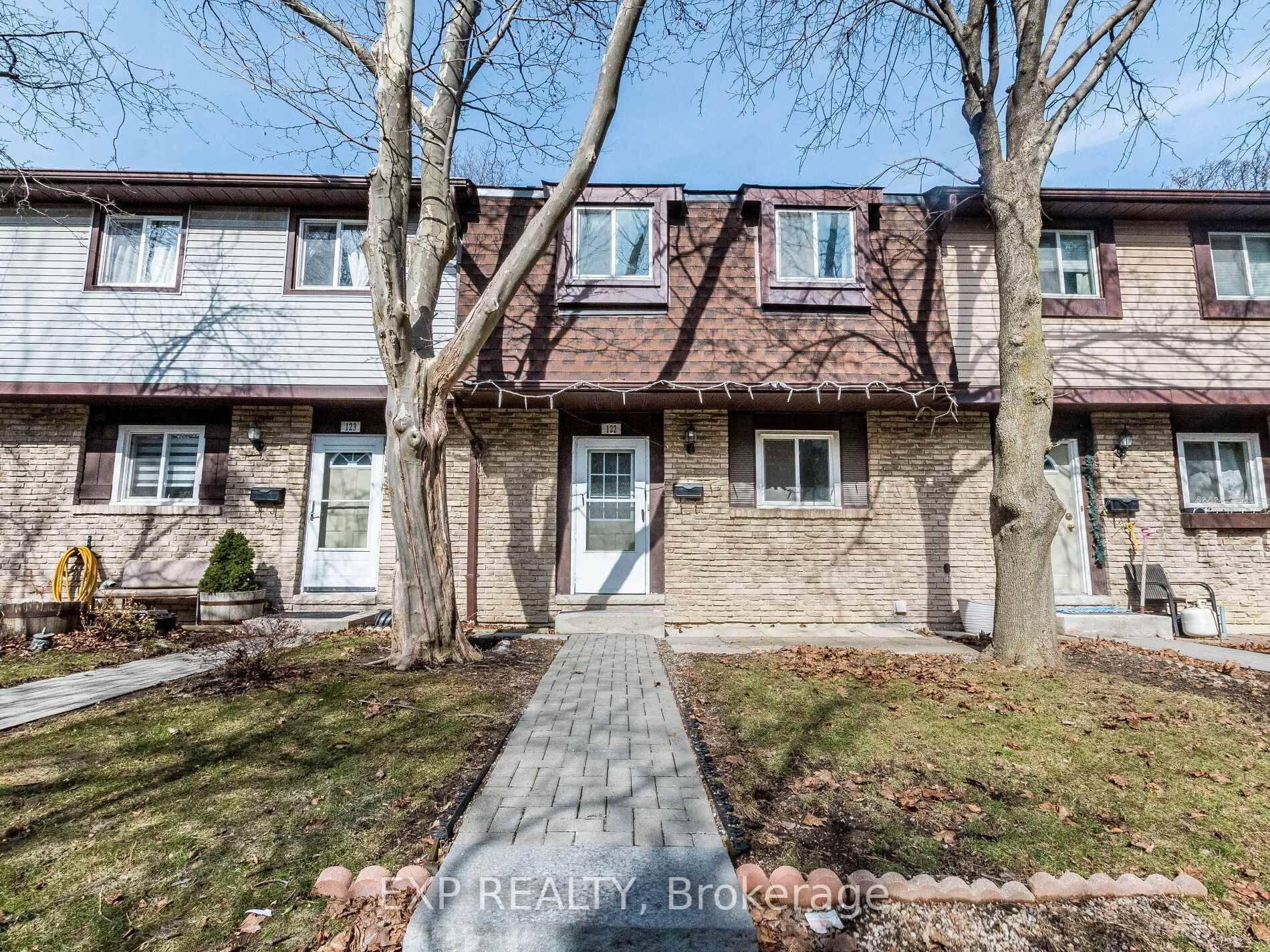Welcome to this beautifully updated 3 bedroom, 2 bathroom townhouse, situated in a sought after neighborhood known for its proximity to top rated schools, a vibrant community and Hwy 410.