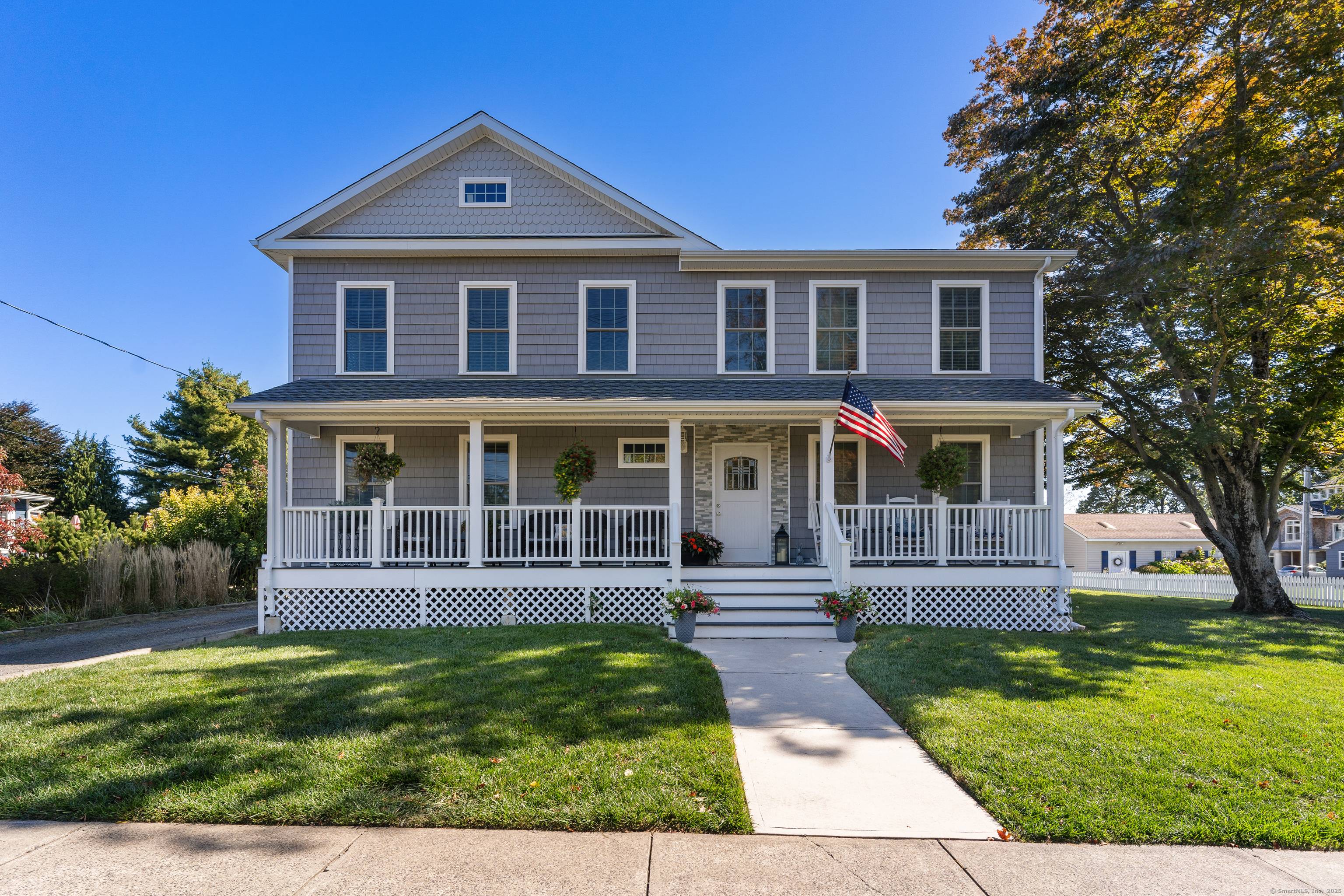 Exceptional investment opportunity near Branford Point !