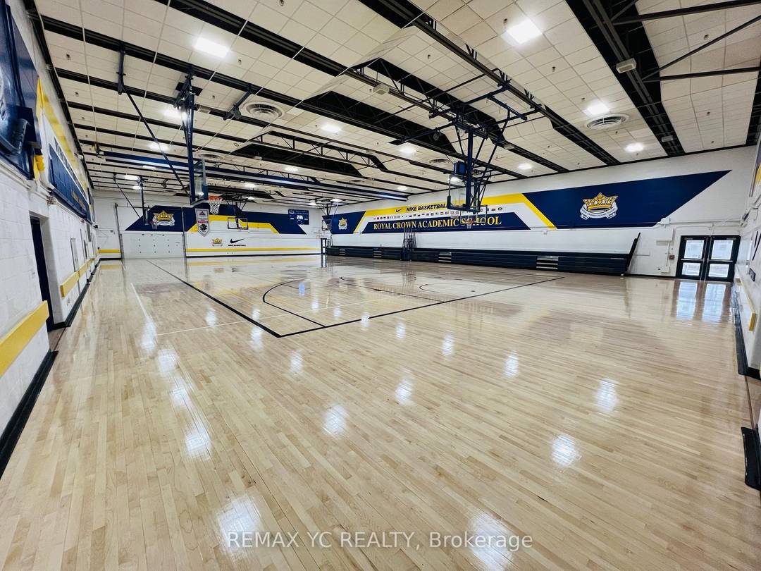Exceptional Private School Facility Available for Lease After School Hours Unlock the opportunity to lease premium educational and recreational space within a 3 storeyprivate school building, zoned Institutional Private School.