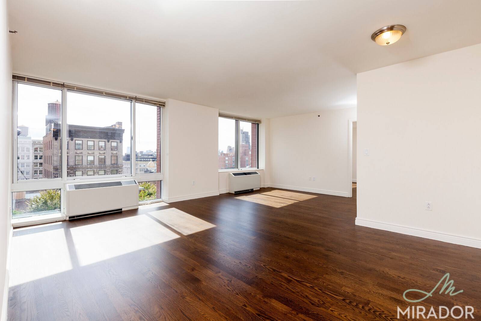 South facing, with sweeping downtown Manhattan exposures, this two bedroom, two full bathroom, features hardwood floors, stainless appliances, spacious layout, and in unit washer dryer.