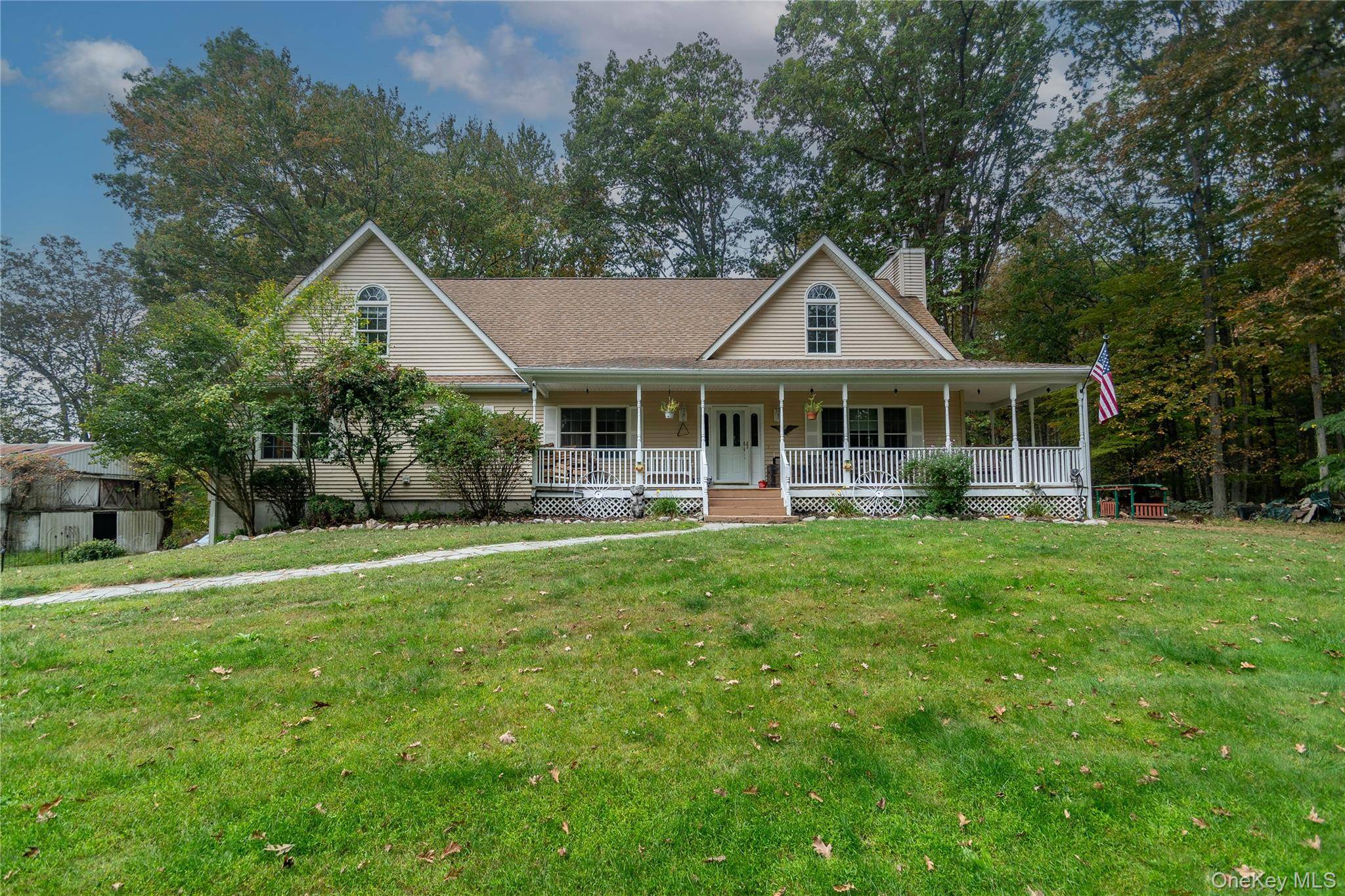 Your Hudson Valley Retreat Awaits !