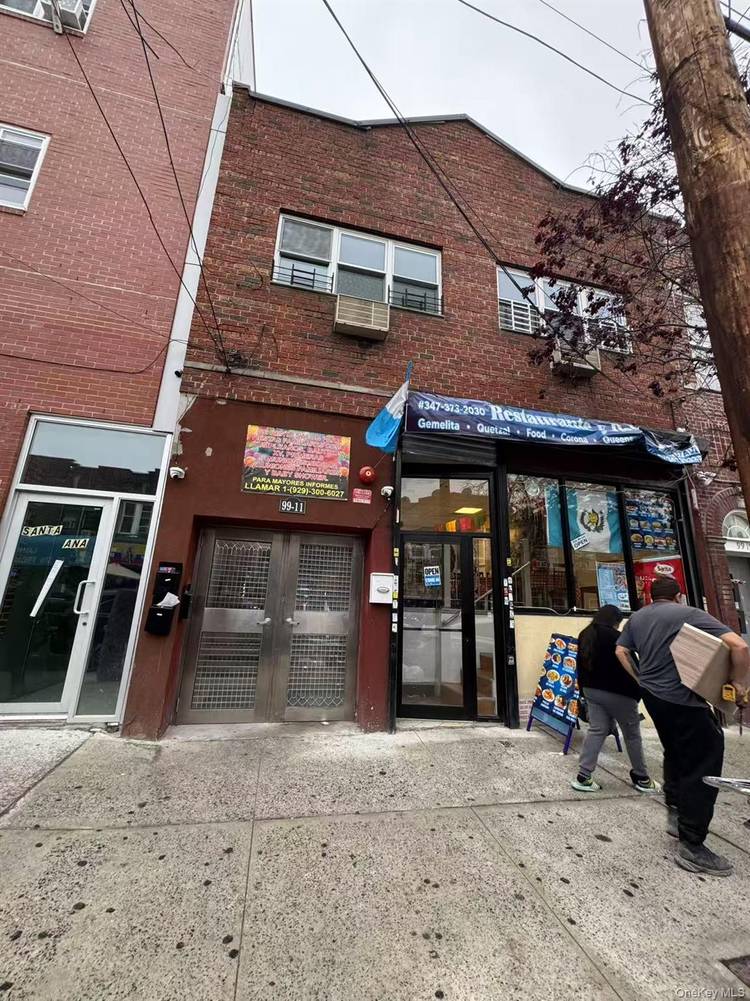 Prime commercial opportunity on busy 37th Avenue in Corona !