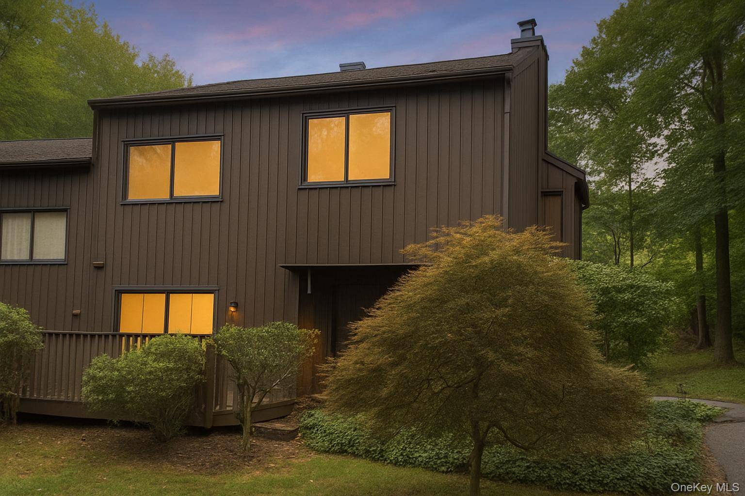 The kind of place that feels like home the moment you pull up welcome to 4 Aspen Court.