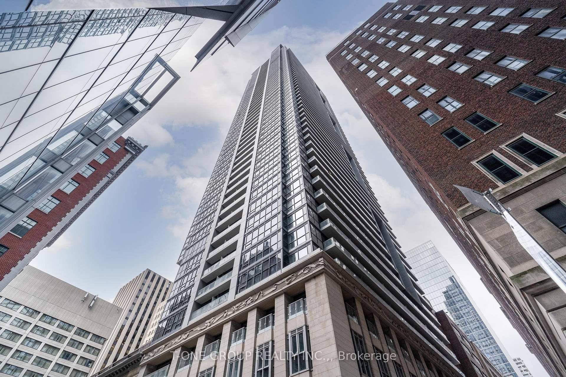 Client RemarksIn The Heart Of Toronto's Financial District.