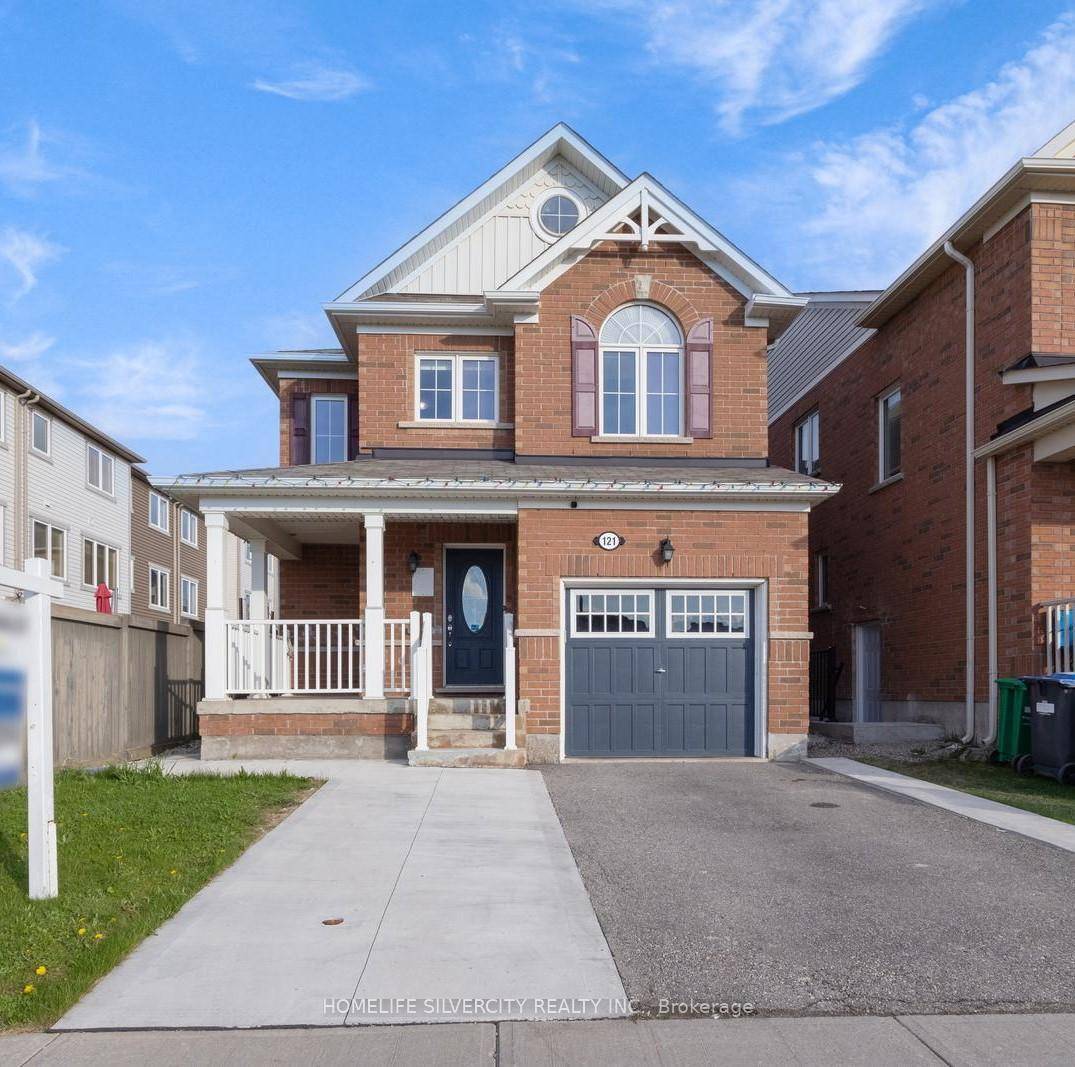 Beautiful, detached home in a desirable family friendly neighborhood !