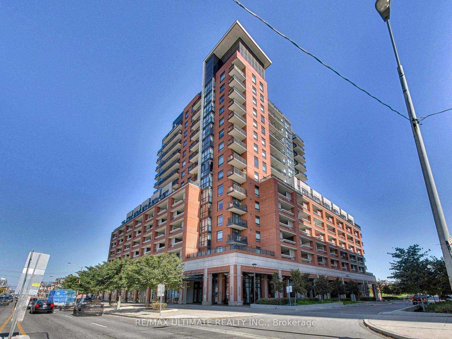 Sunny Southwest facing 2 Bedroom, 2 Full Bathrooms Corner unit in the highly desirable Treviso III at Dufferin and Lawrence.
