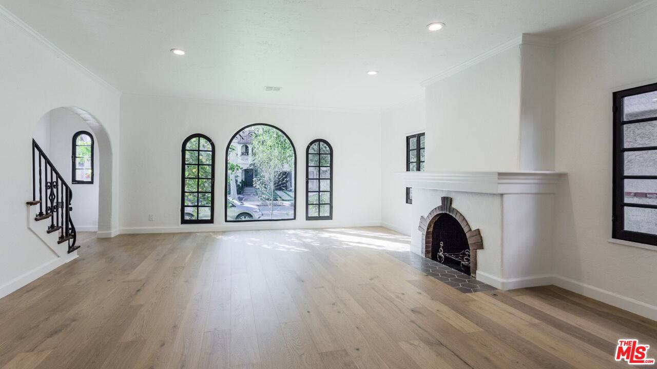 6603 W 6th St 3BR Beverly Grove La