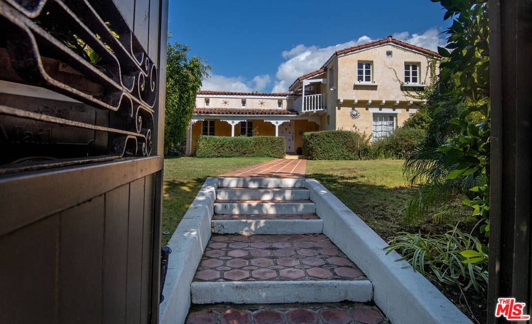 731   San Vicente Blvd 4BR Santa Monica La