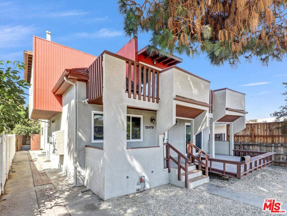 12479   Walsh Ave 6BR Marina Del Rey La