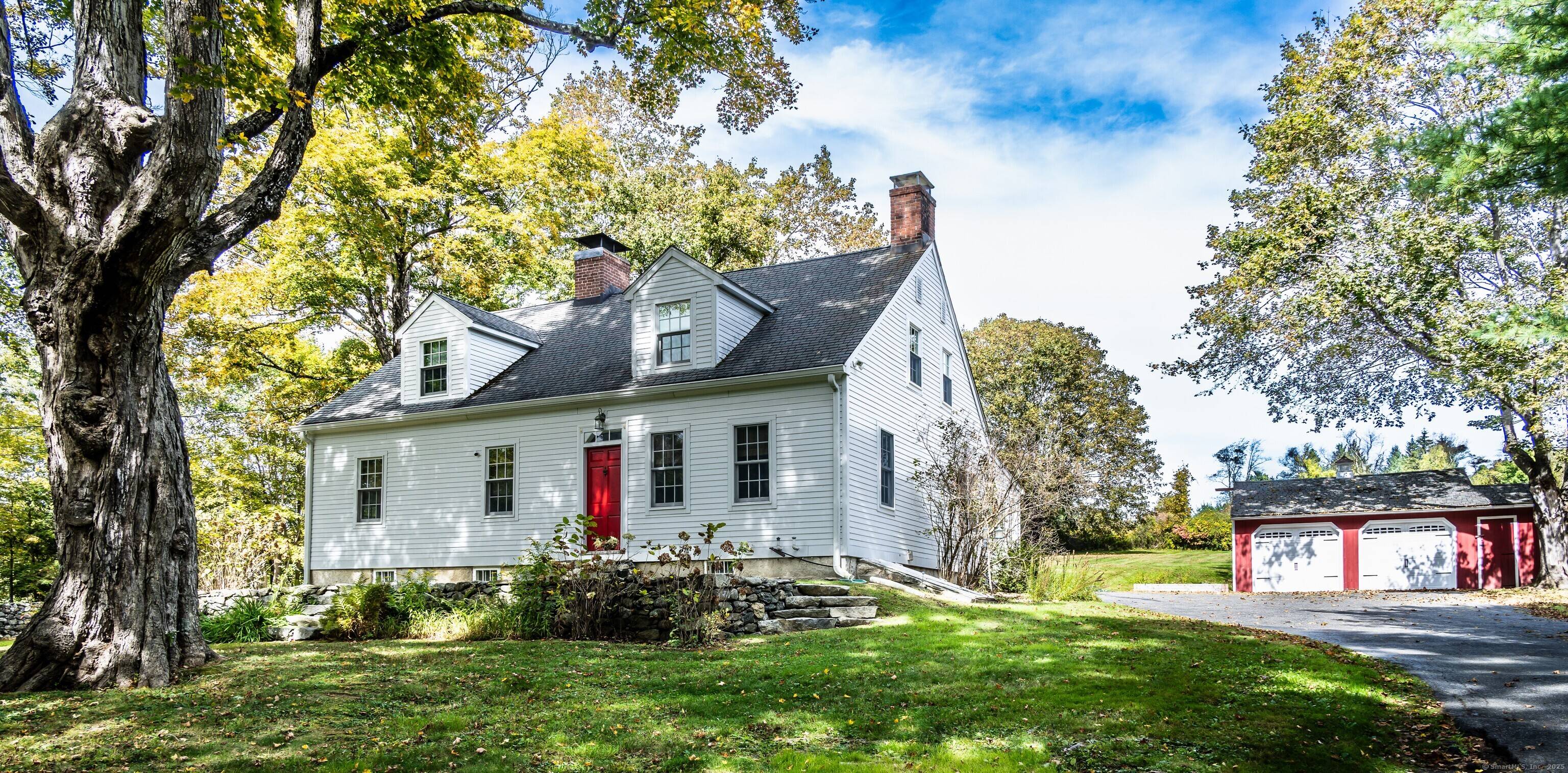 Meticulously updated and maintained this exceptional 1790 home has 3 bedrooms, 3 full bathrooms, wide board floors throughout, and 4 fireplaces.