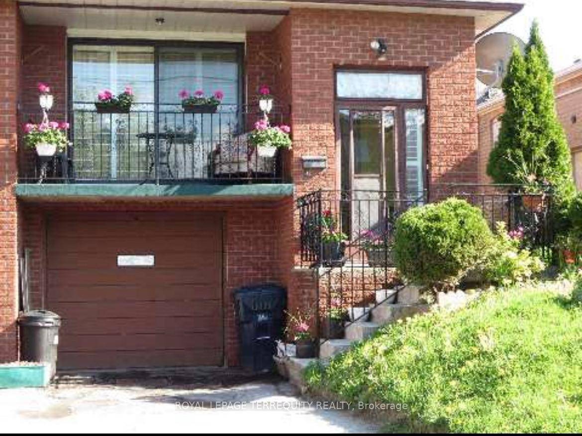 Welcome to our beautiful 3 Bedroom 1 bathroom Main Floor Semi Detached raised Bungalow with Parking For 2 Cars included, Great Location near Kingston Rd, TTC GO station, Beside Public ...