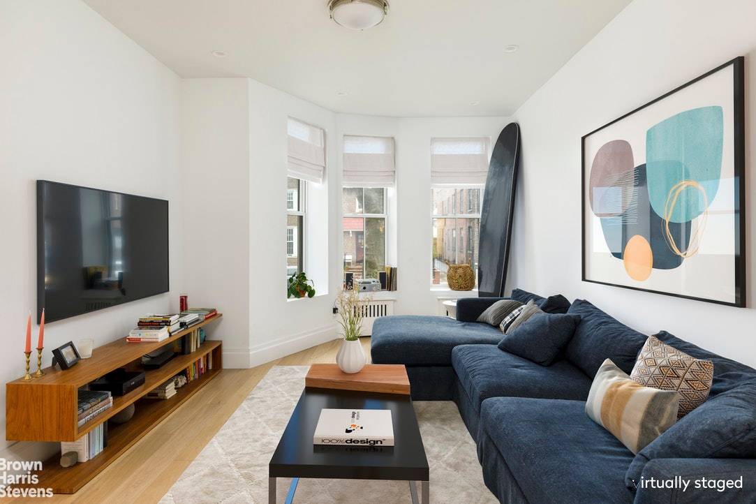 27 Sterling Street is a gorgeous, limestone townhouse.