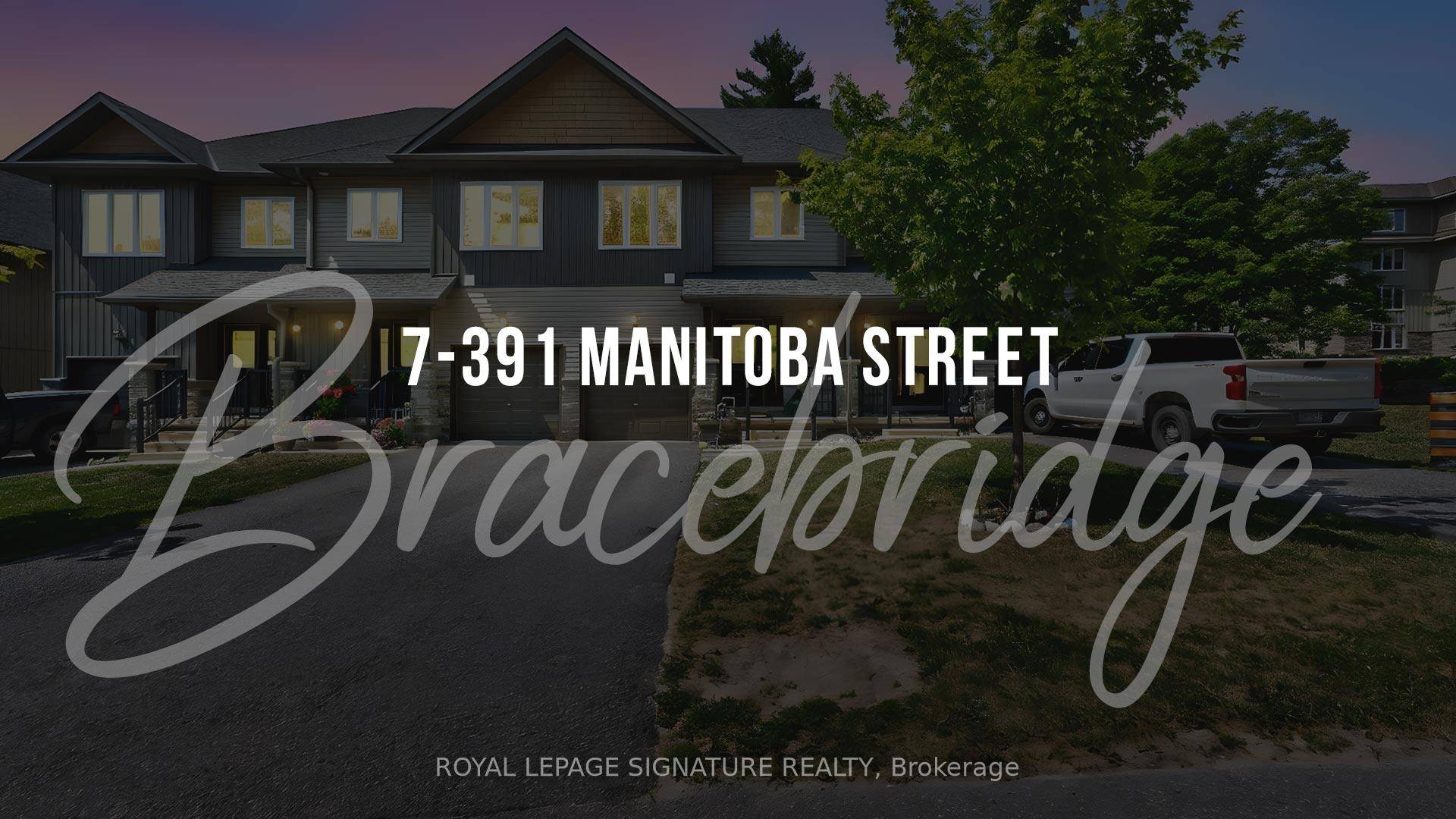Muskoka Living ! Experience the perfect blend of comfort and convenience in this stunning townhome located just minutes from downtown Bracebridge.