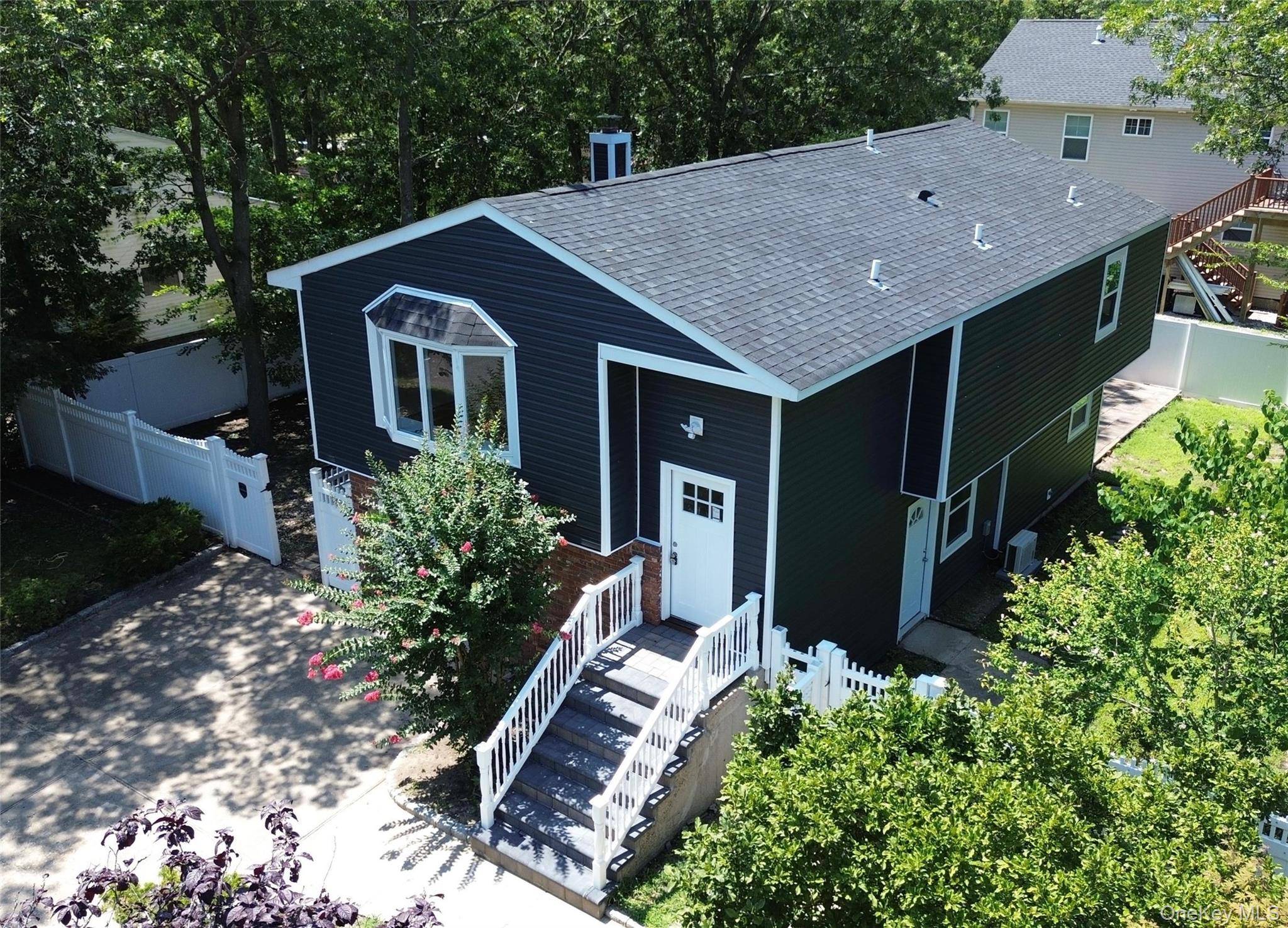 Stunning Renovated Open floor plan Hi Ranch 5 Bedrooms, 2.