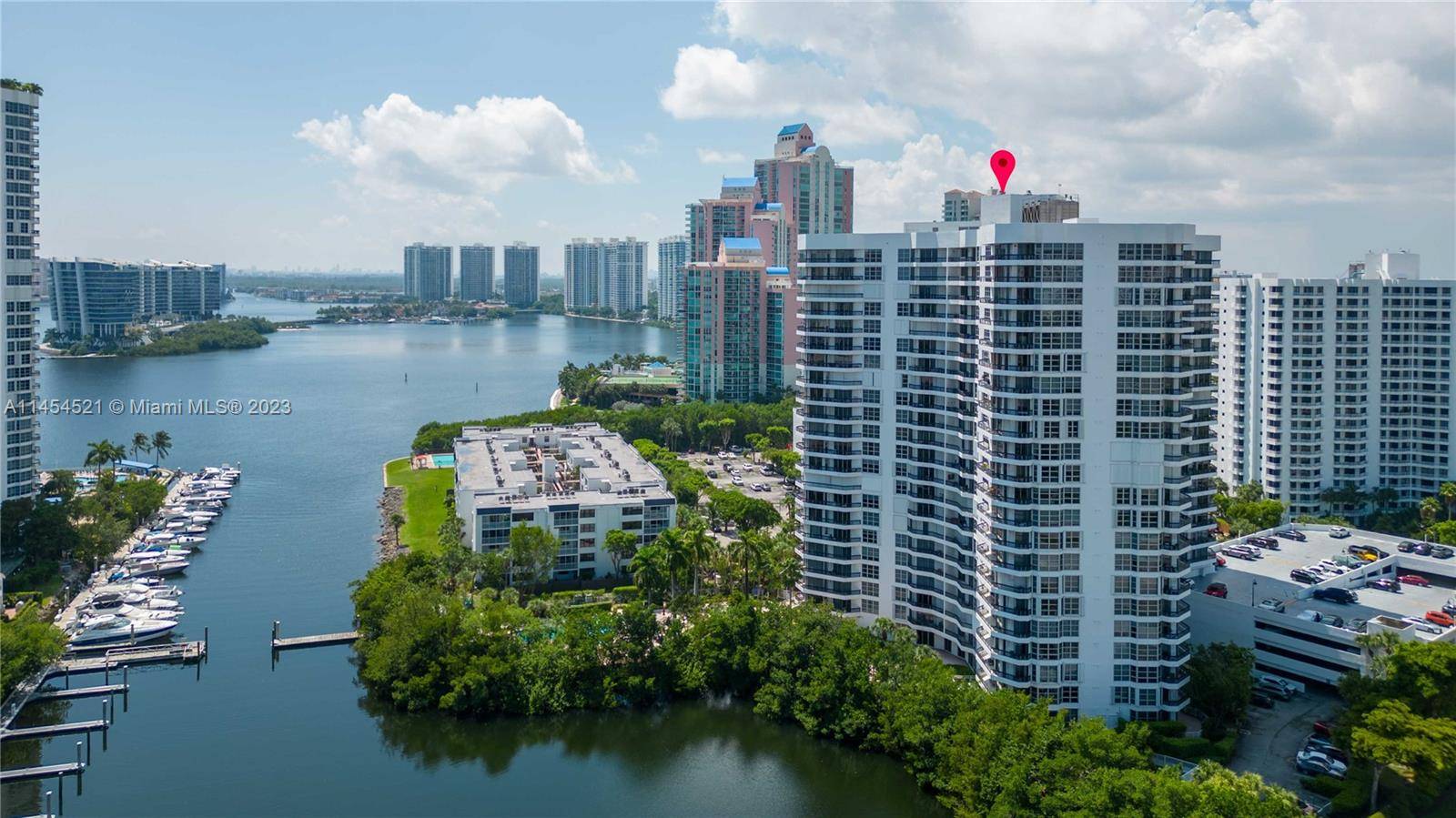 Immaculate 2 bed, 2 bath unit in Mystic Point Tower 600, featuring elegant porcelain floors, a stunning golf course view, and offered fully furnished in excellent condition.