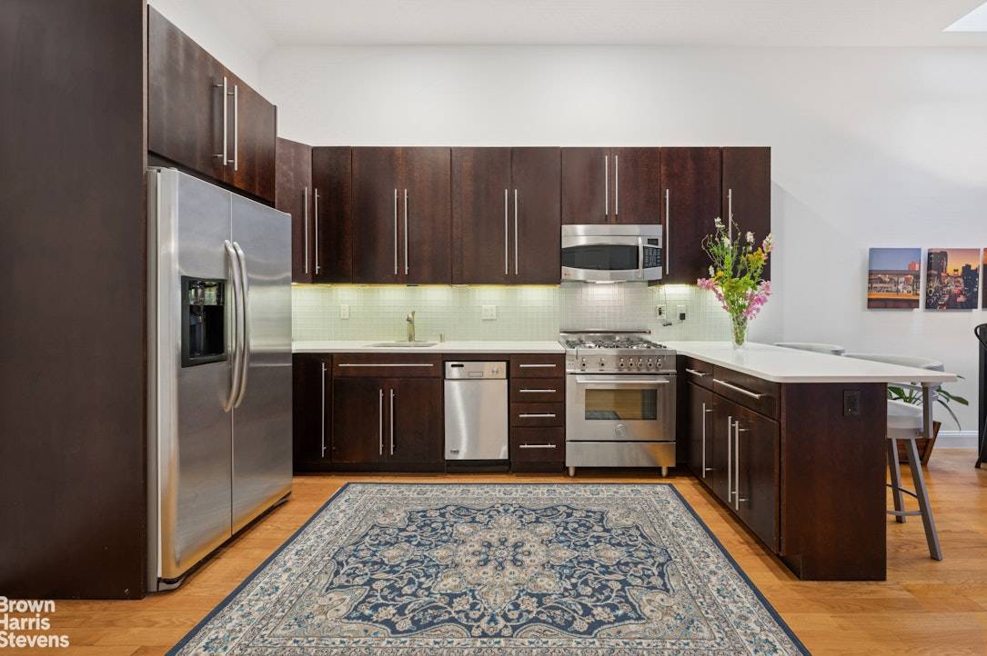 Spectacular Duplex with Dreamy Garden Oasis Welcome to Residence 1 at 302 West 122nd a stylish 1316 sqf 2 bed 2 bath duplex with a 575 sq ft private garden, ...