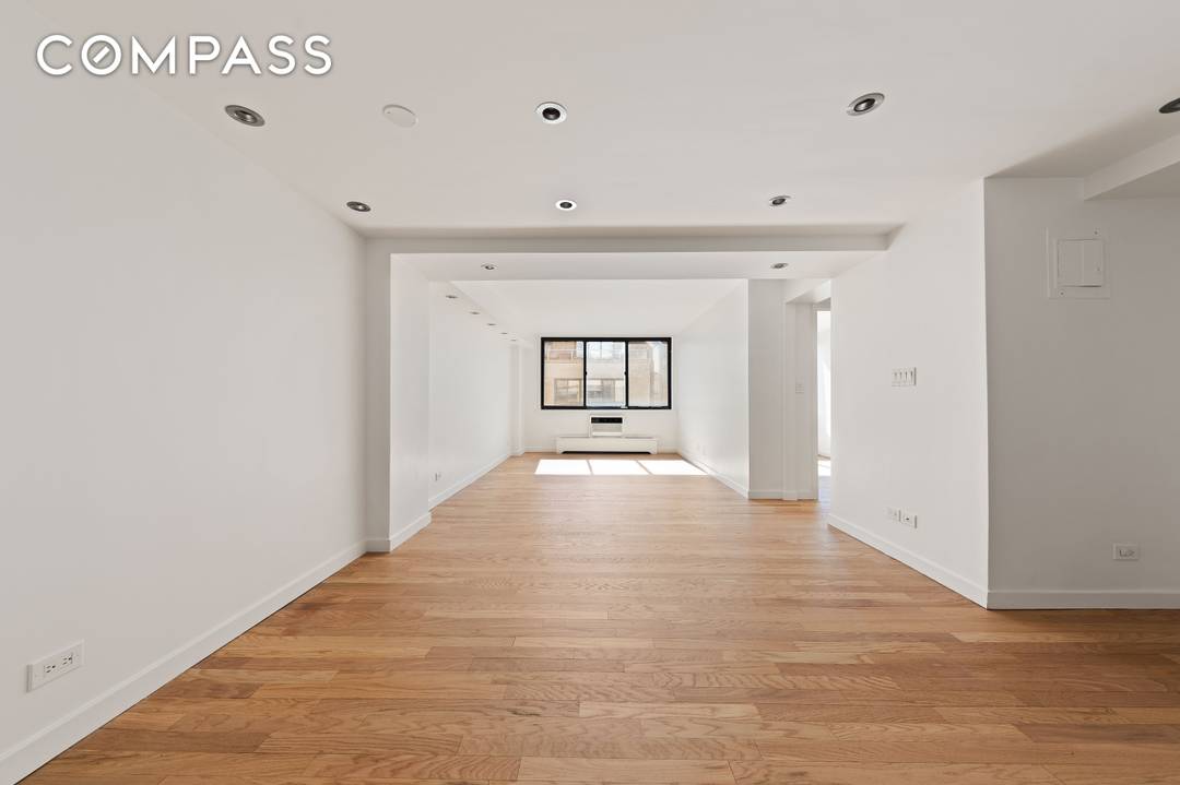 Sun Filled 2 Bedroom 2 Bathroom in Chelsea Lane Co op !