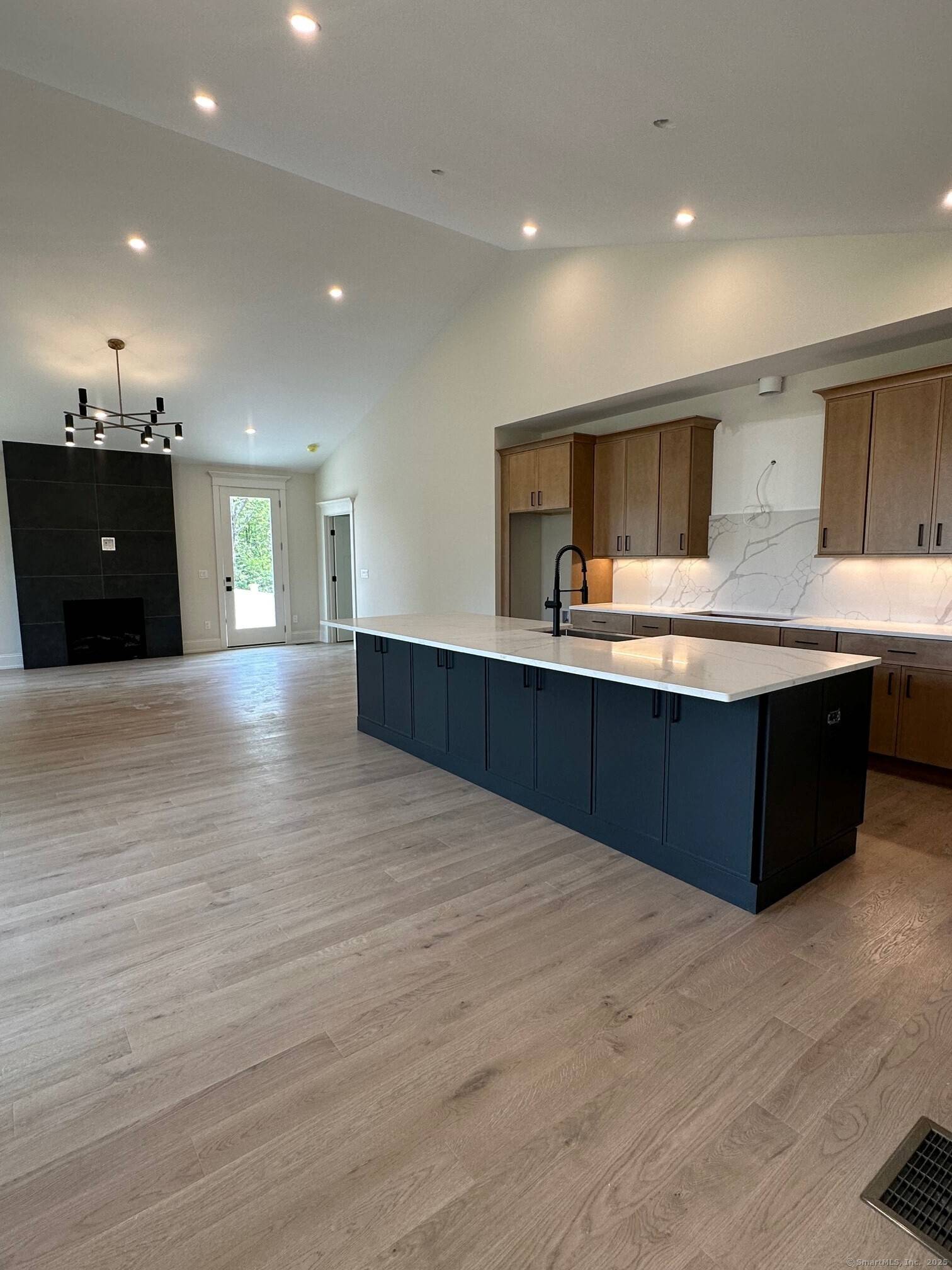 NOW SELLING ! Offering Pre Construction, Grand Opening pricing now for a limited time in Oxford Greens, Connecticut's premiere active adult community.