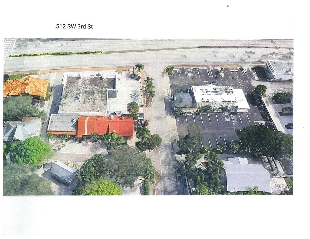 PUBLIC REMARKS Discreetly offered is one of the Treasure Coast's most cherished dining establishments, an iconic Italian restaurant that has quietly defined elegance, romance, and culinary consistency for nearly three ...