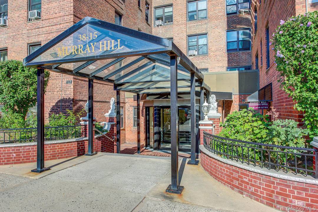 This unit is not on the ground level located on 2nd floor Bright 3 bedroom, 1 bath apartment at The Murray Hill with plenty of windows in every room, natural ...