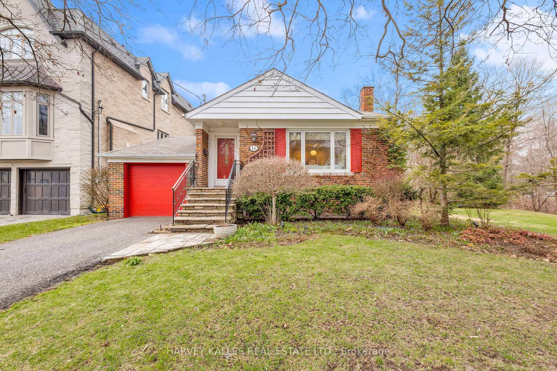 Welcome to this RARE RAVINE LOT 46x 302 ft lot lot located beside a empty green space.
