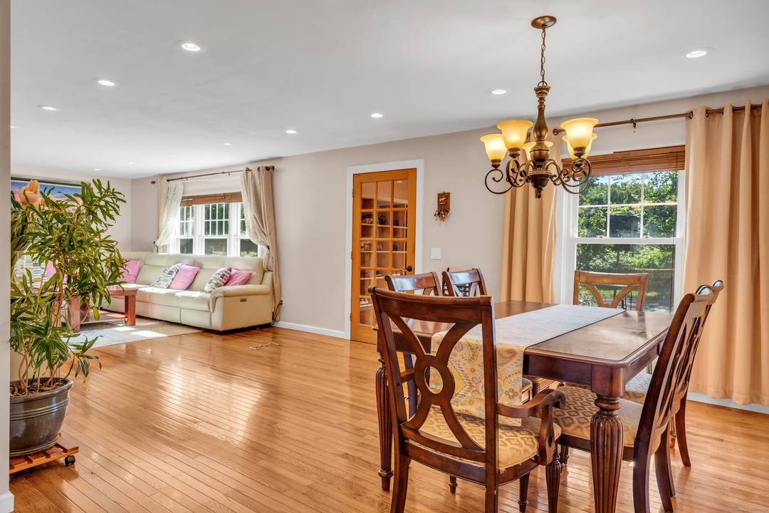 This single level ranch home offers the ease and convenience of true one floor living, perfect for today's lifestyle.