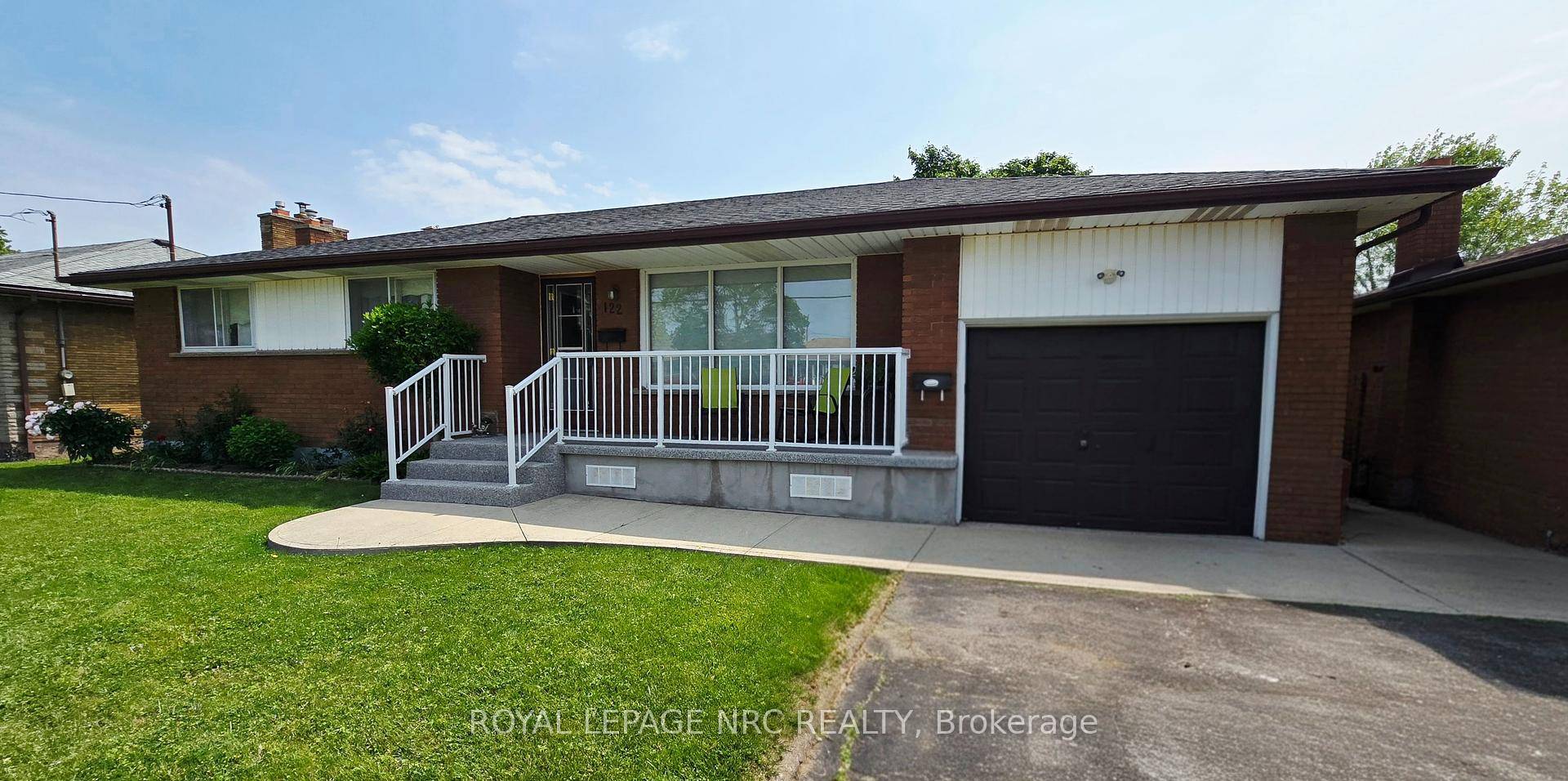 Welcome to this warm and family friendly 3 bedroom, 2 bathroom bungalow.