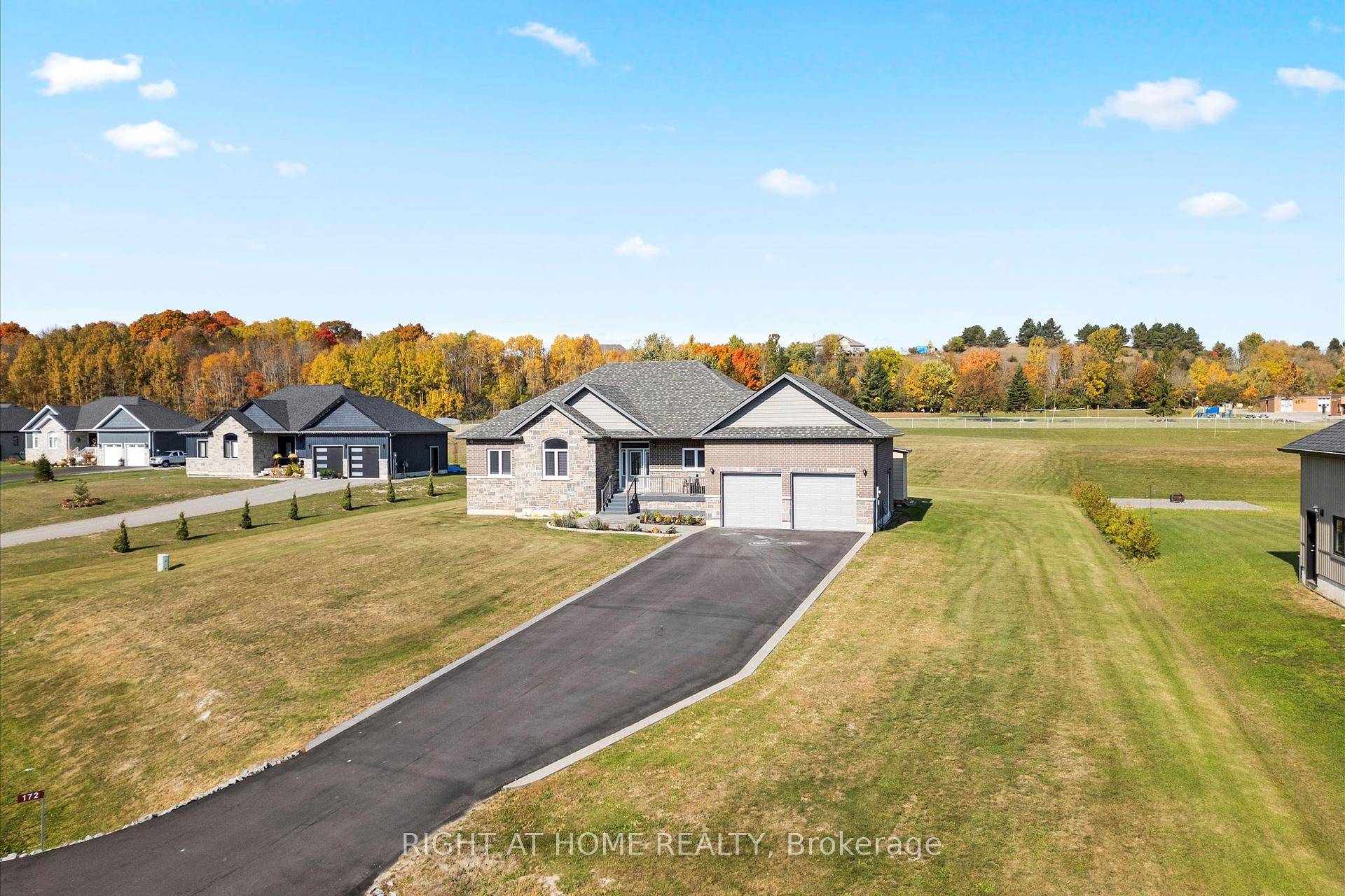 Welcome To 172 Glens Of Antrim Way !
