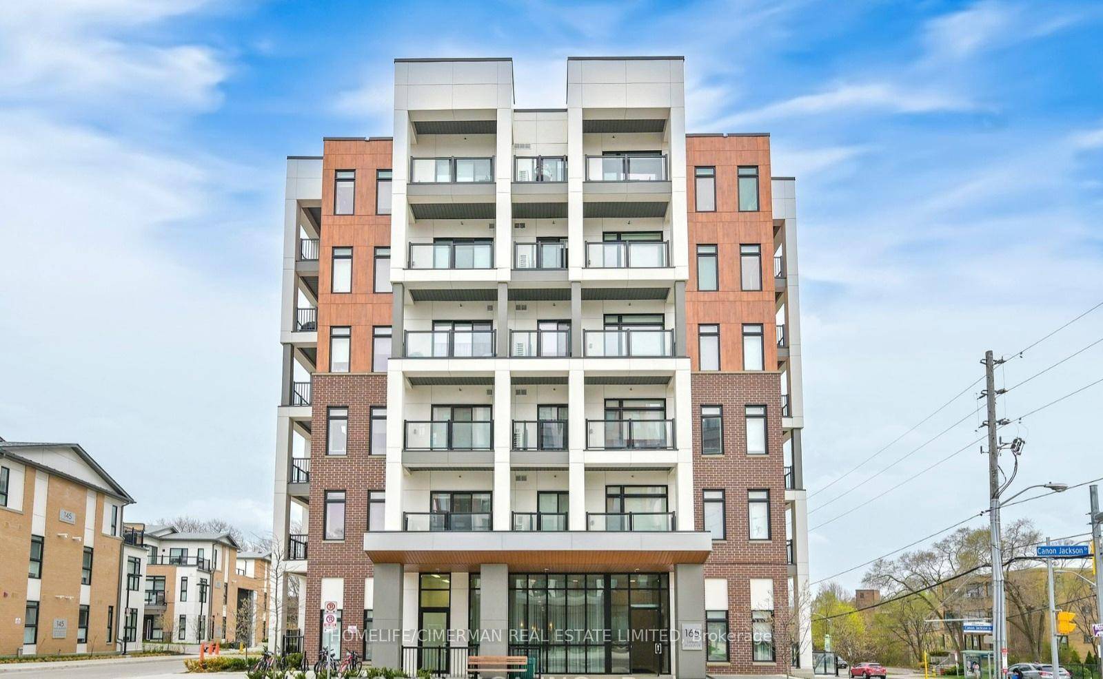 Modern and New 1 Bedroom with Spacious Living room and Open Concept layout Condo in a Prime North York Location !