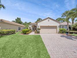 Beautifully updated 2 bedroom, 2 bath single family home located in the highly sought after 55 Cascades of St.