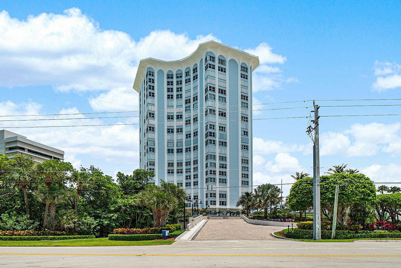 Fantastic panoramic direct ocean, beach and Intracoastal Waterway views from every room of this spacious two bedroom two bath condo at the Corniche.