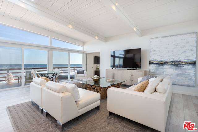 24246   Malibu Rd Malibu LA