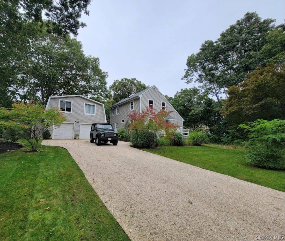 Amazing home with incredible potential, it could be your summer get away with the possibility to be a 4000 sqft house with 5 bedrooms 4 baths, or keep the current ...