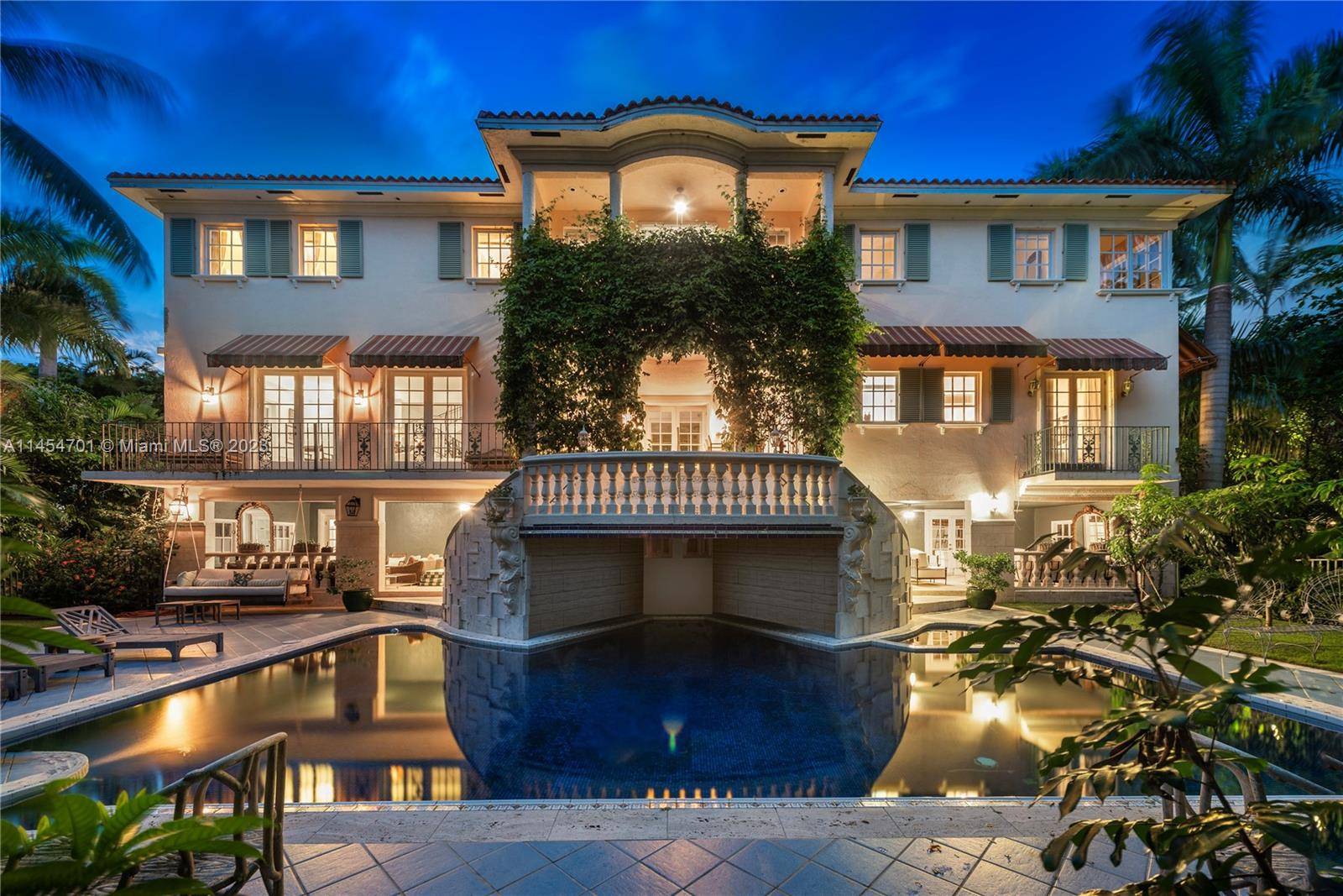 LOWEST PRICE PER SQ. FT. WATERFRONT HOME IN GUARD GATED COCOPLUM !