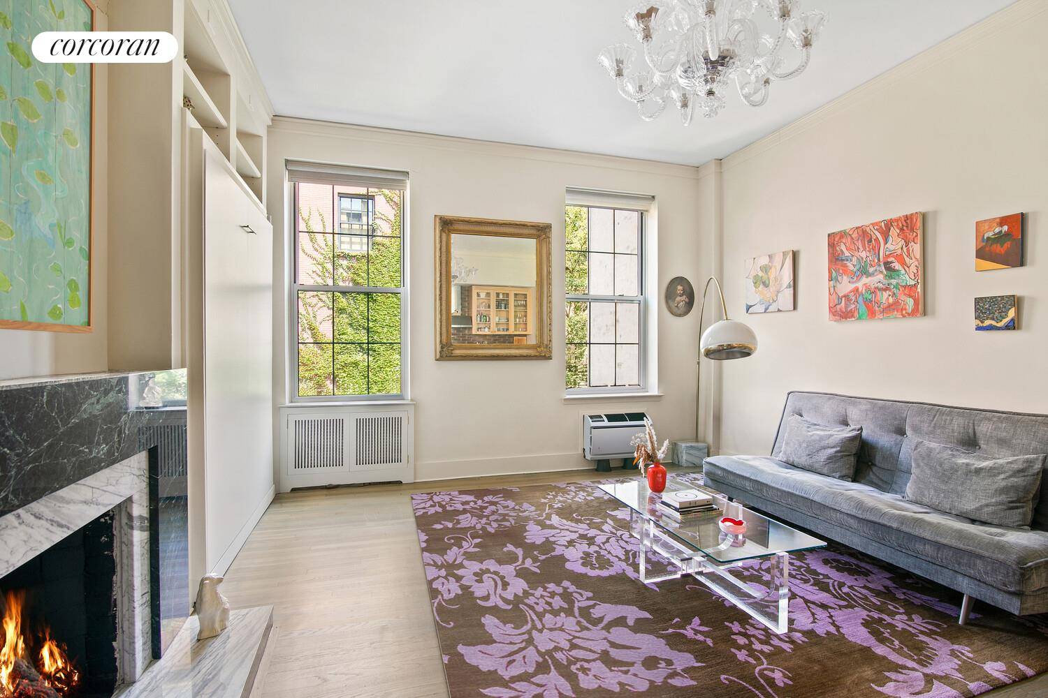 A rare Greenwich Village gem, this turn key studio blends Pre War character with modern design on the Gold Coast's most charming block.