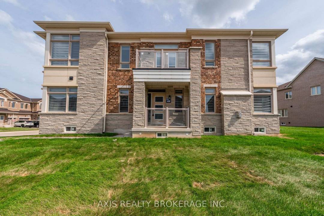 Stunning Fully Furnished Semi Detached Home for Lease in Mountainview Heights, Waterdown, built in 2023, features large windows that capture abundant natural light, enhancing its over 2242 sqft of luxurious ...