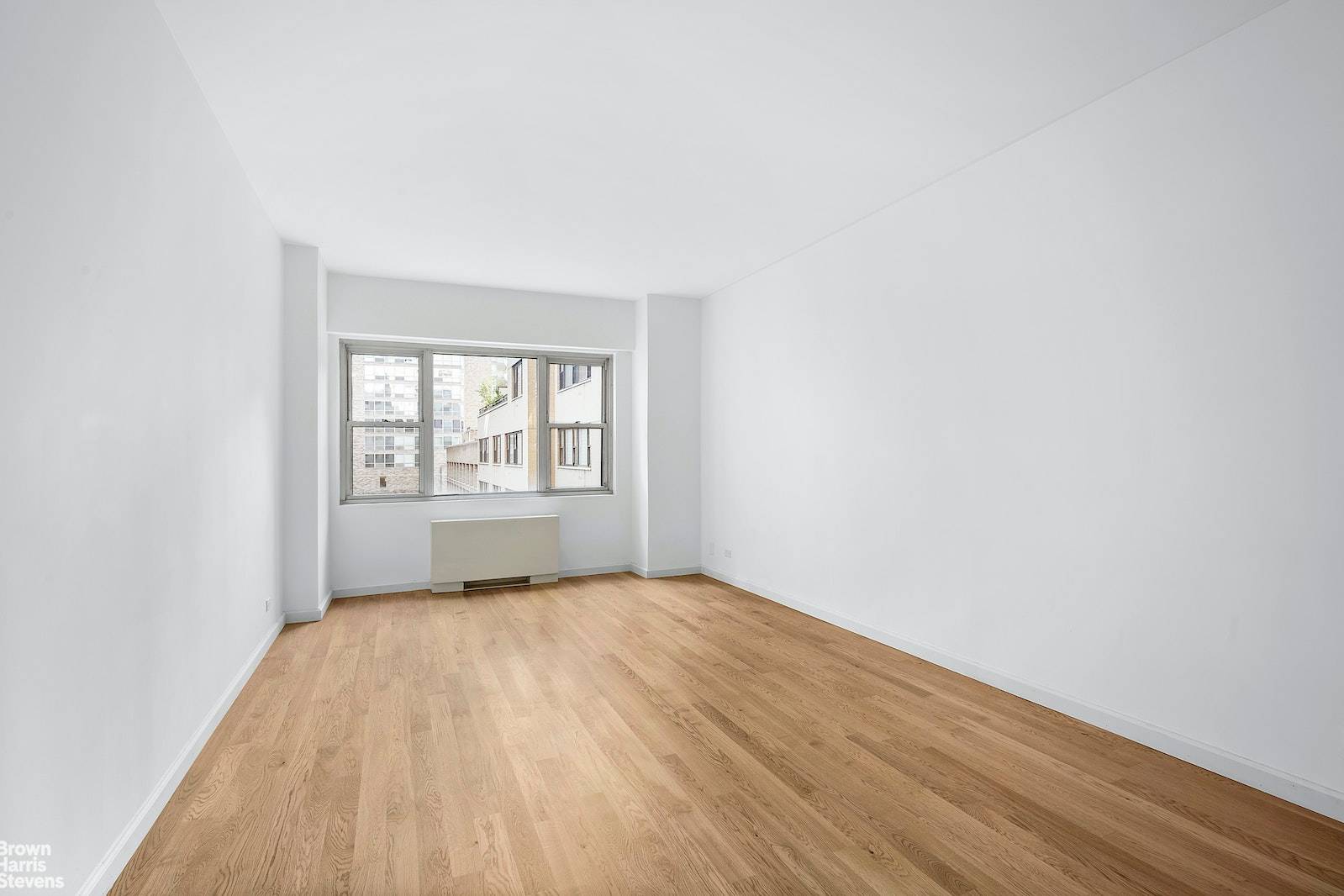 No Board Approval In the heart of Lincoln Square awaits this newly renovated East facing studio.