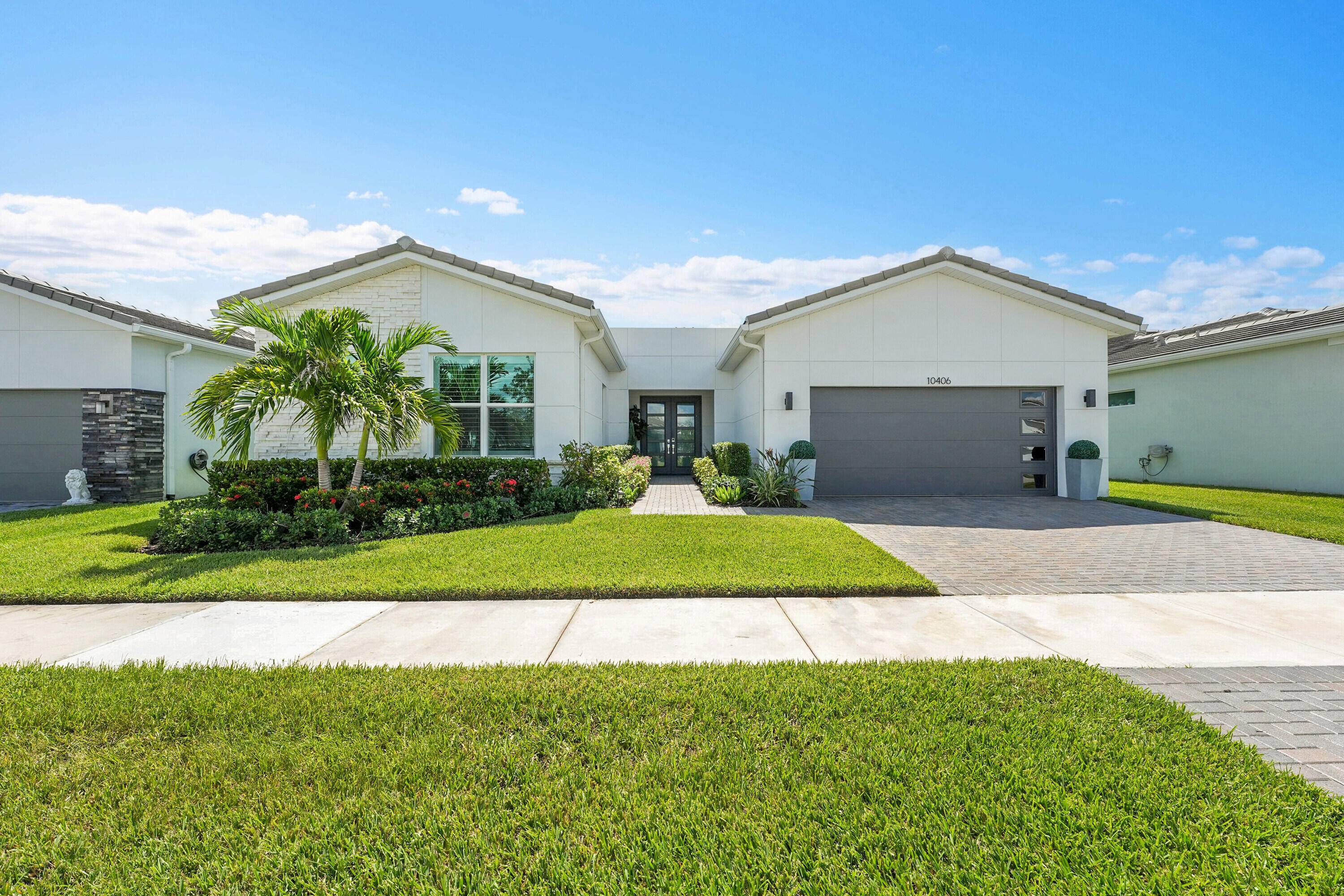 FURNISHED ! Built in 2022, the Lakefront single family home offers modern luxury living with a spacious open concept design.