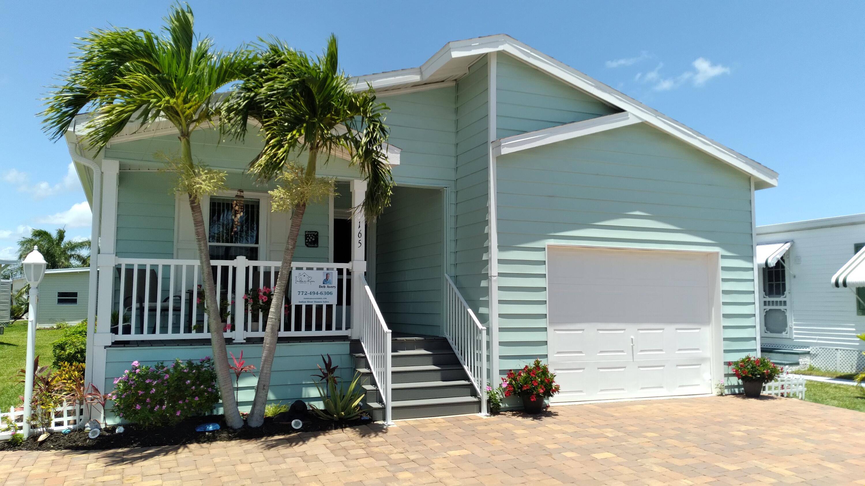 Price lowered to Sell ! A Rare find in Fairlane harbor a 2 2 with a den and a garage and brand new AC and all located a few feet ...