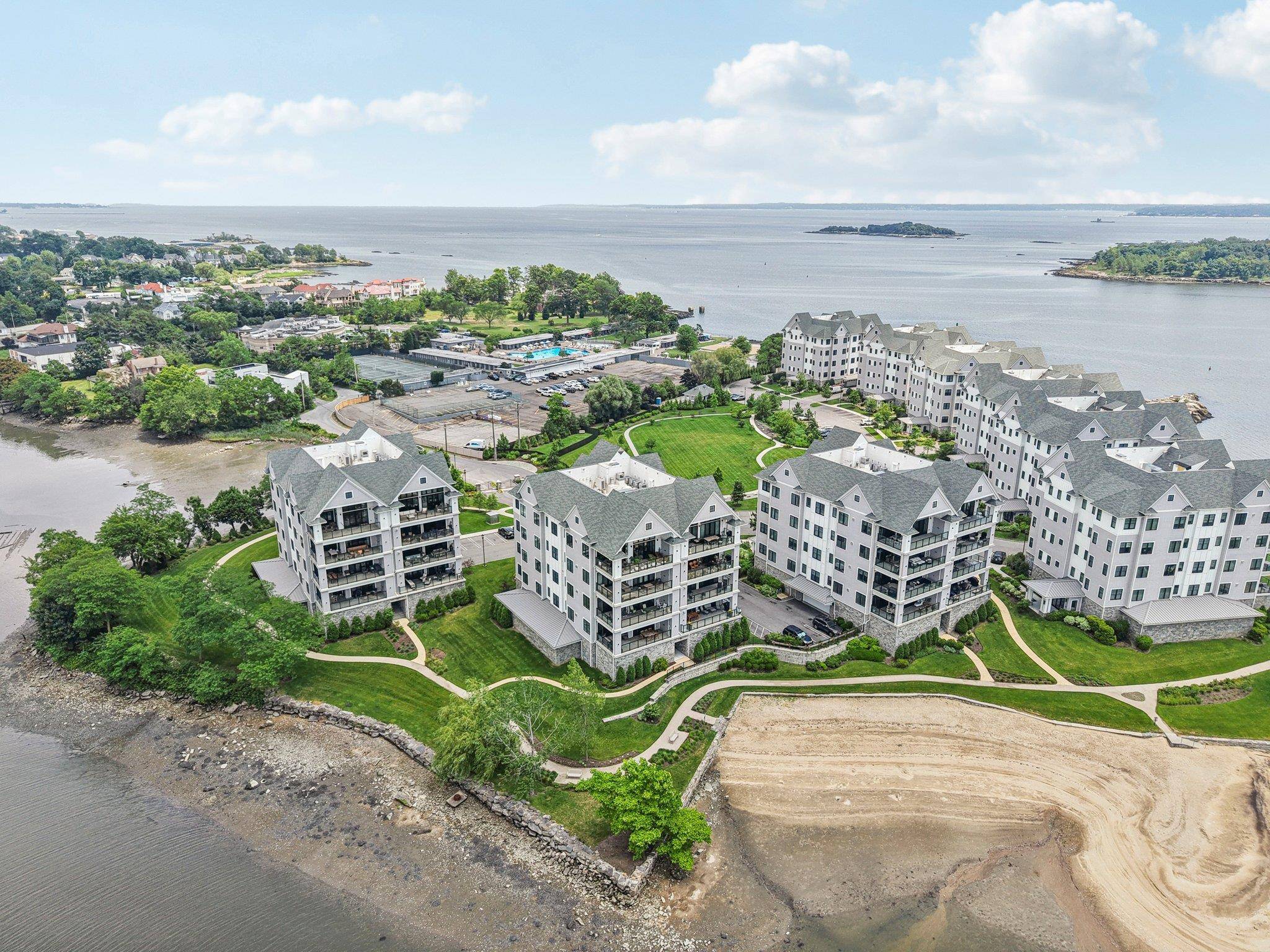 Welcome to Watermark Pointe located on your own peninsula on the Long Island Sound.