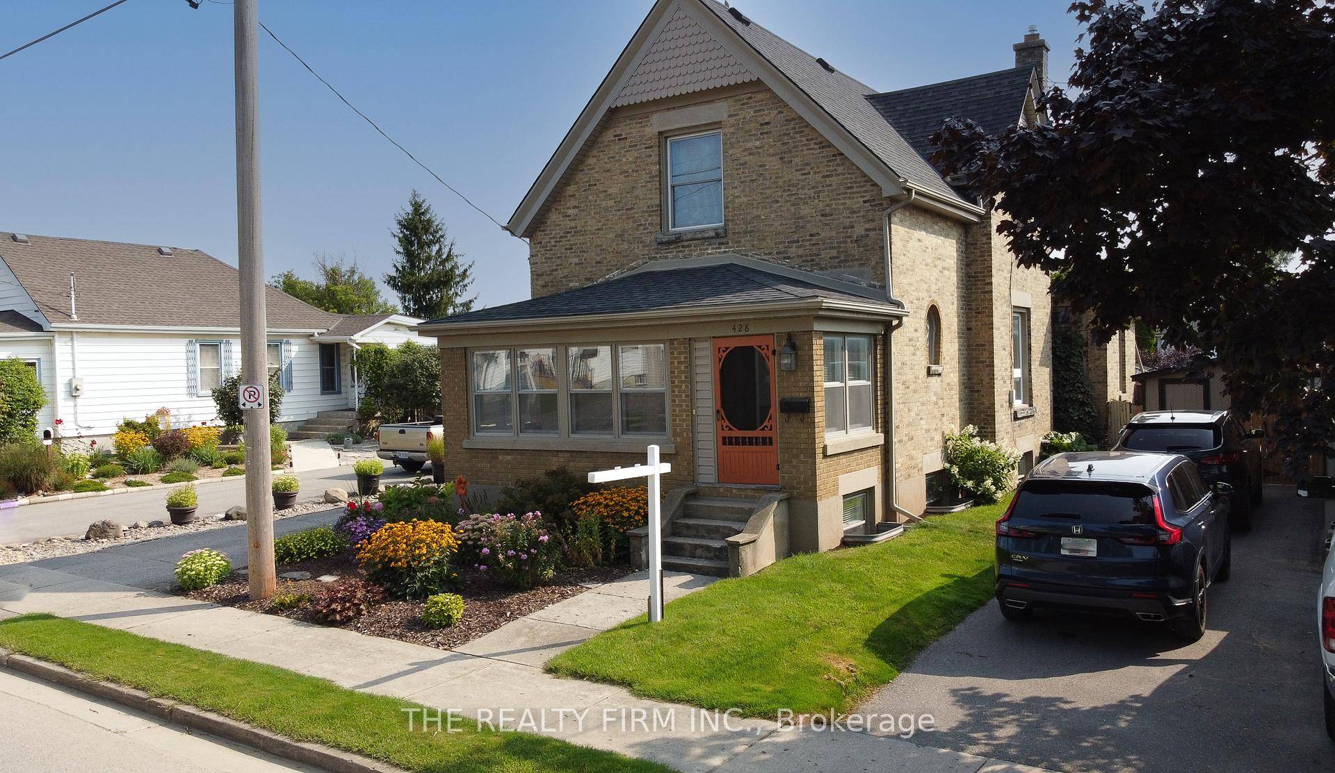 Opportunity knocks with this charming potential duplex plus granny suite an ideal fit for first time buyers, multi generational families, or savvy investors looking to generate strong rental income.