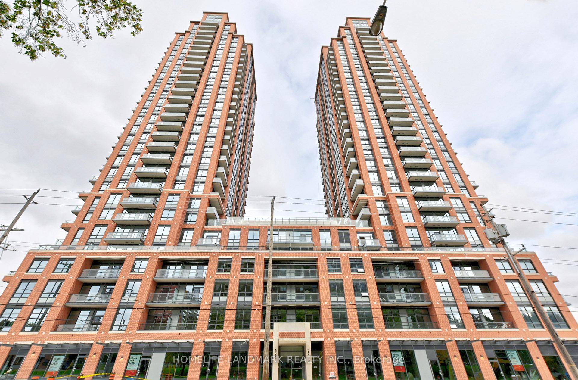 A Brand New Condo at Pinnacle Toronto East.