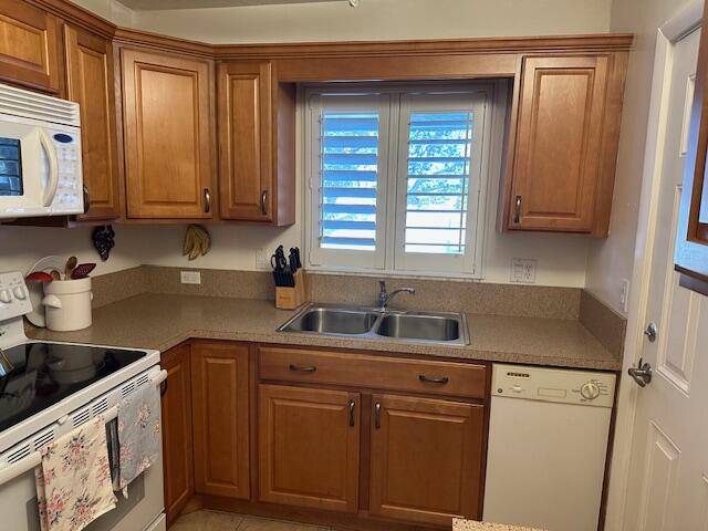 JUST REDUCED 40, 000. ! !