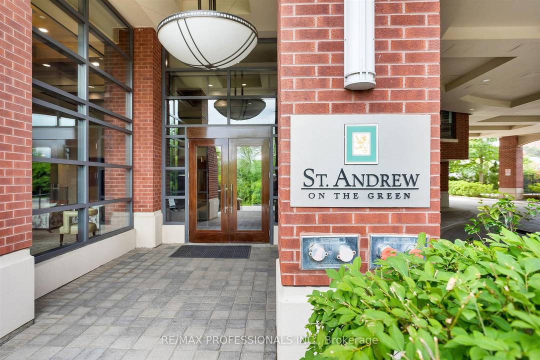 Condominium living without leaving your garden behind !