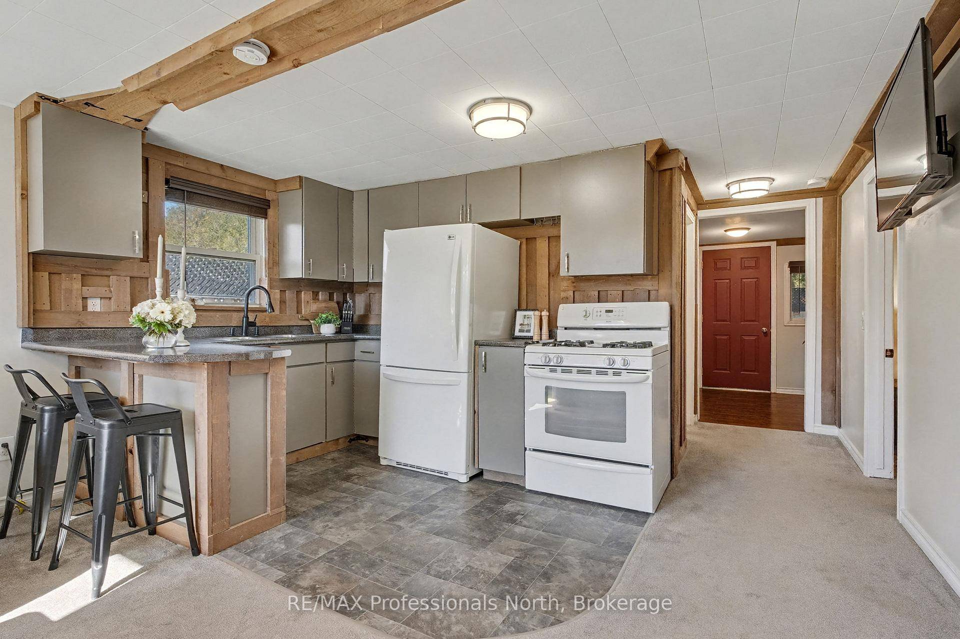 Welcome to 161 Quebec Street !